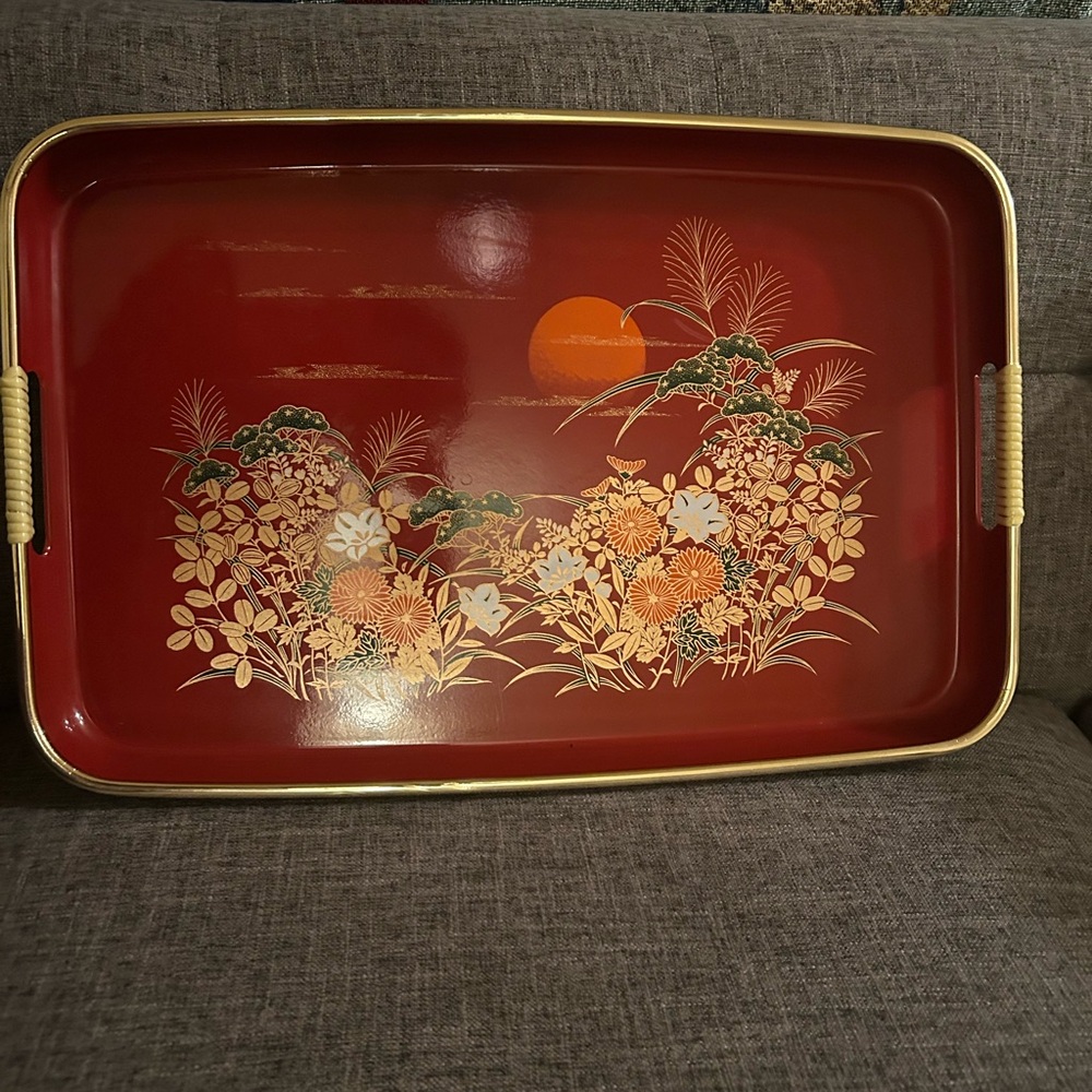 Japanese Decorative lacquer tray with Floral Design